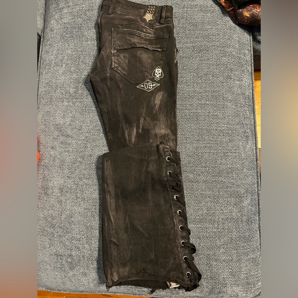 Wornstar Cutlass custom jeans